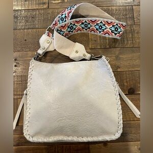 Antik Kraft White Vegan Leather Bag with Embroidered Handle